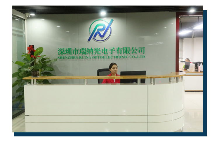 Dust collector with a small handle